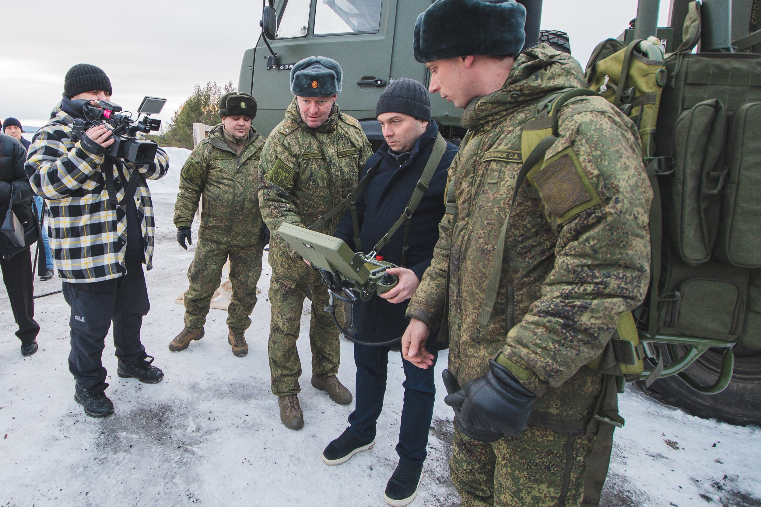 Rusi stavajú pri fínskych hraniciach vojenské mestá